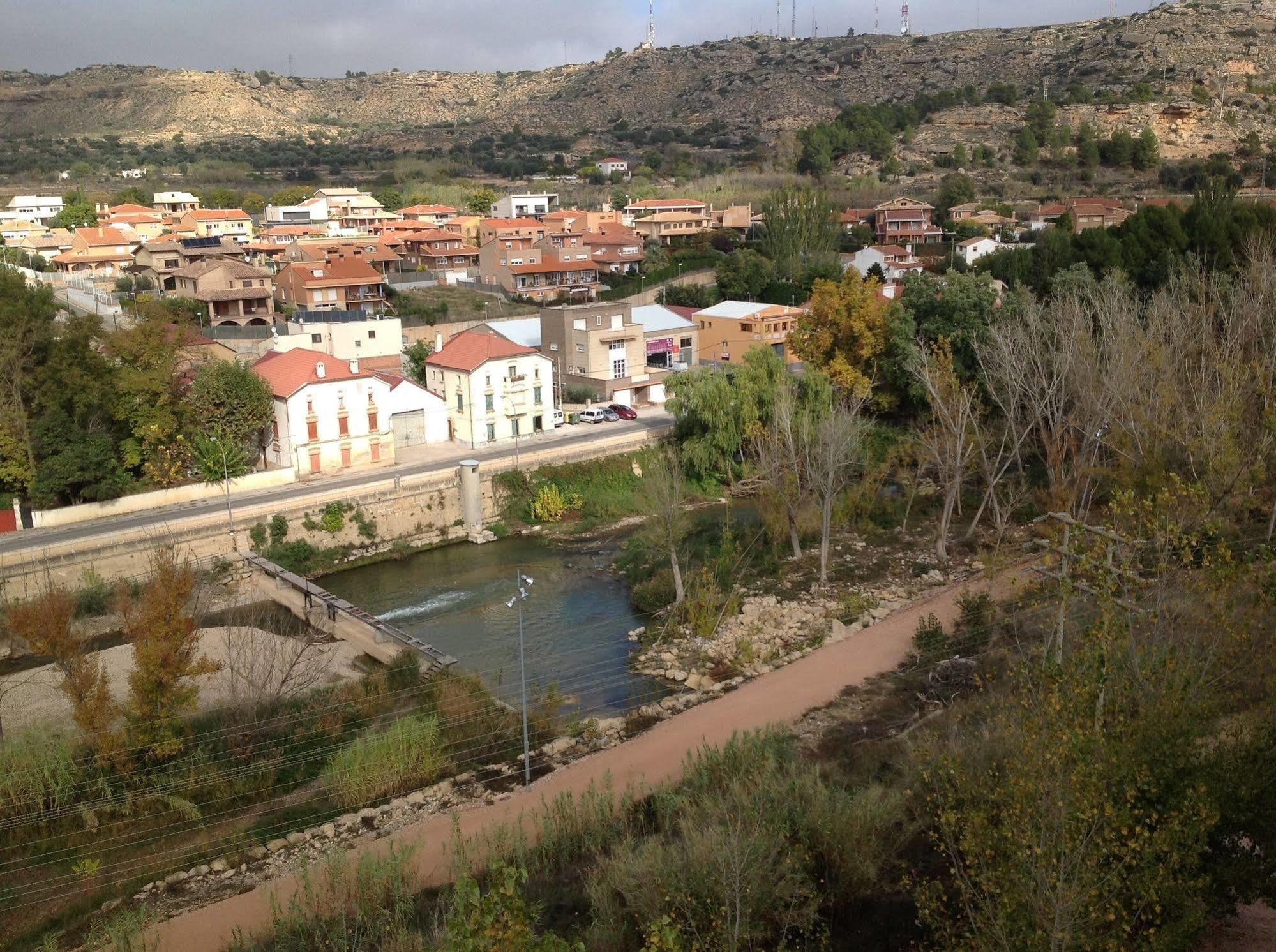 Apartamentos Alcaniz, Blanca Esterno foto