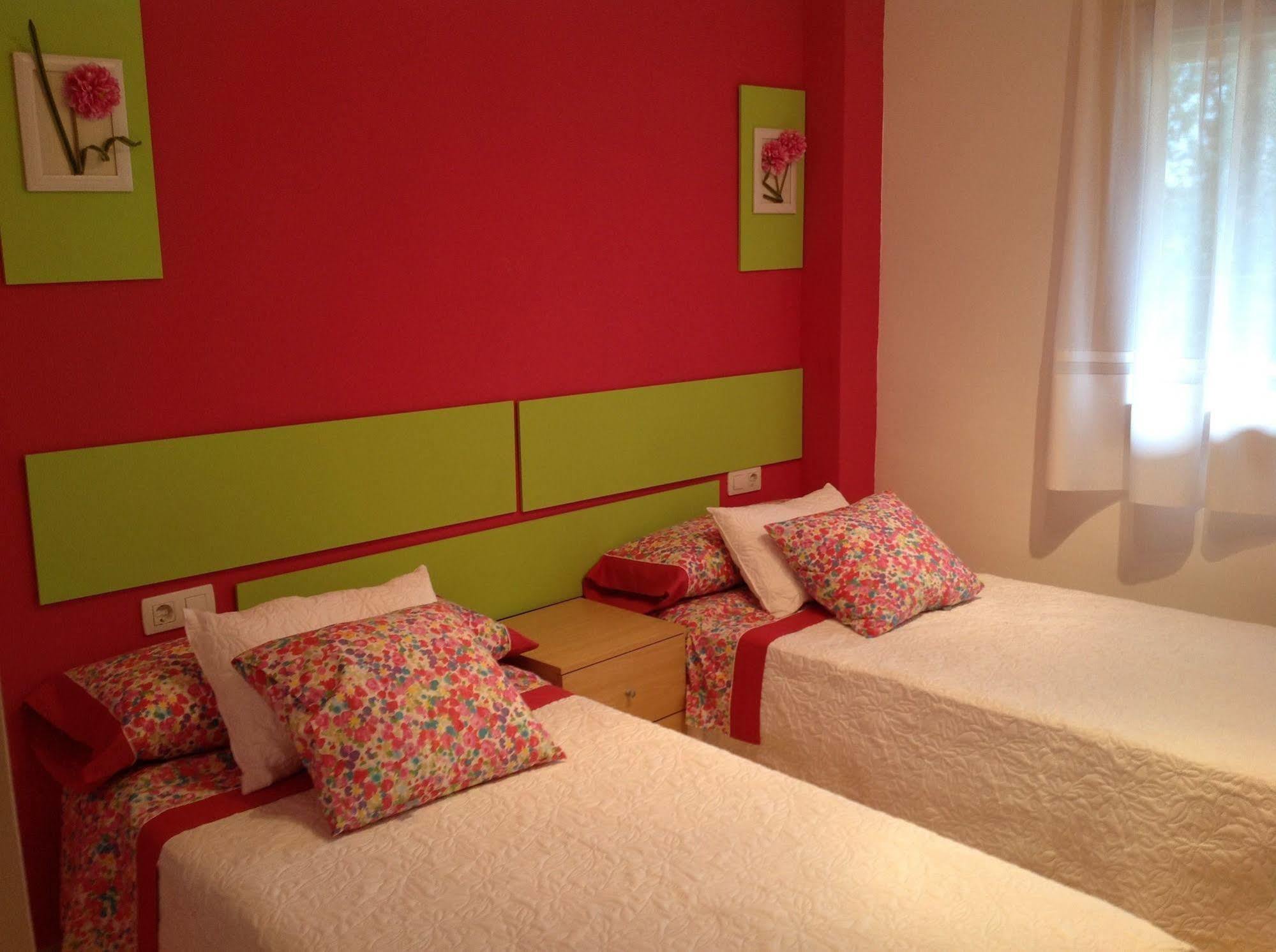 Apartamentos Alcaniz, Blanca Esterno foto