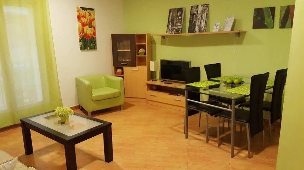 Apartamentos Alcaniz, Blanca Esterno foto