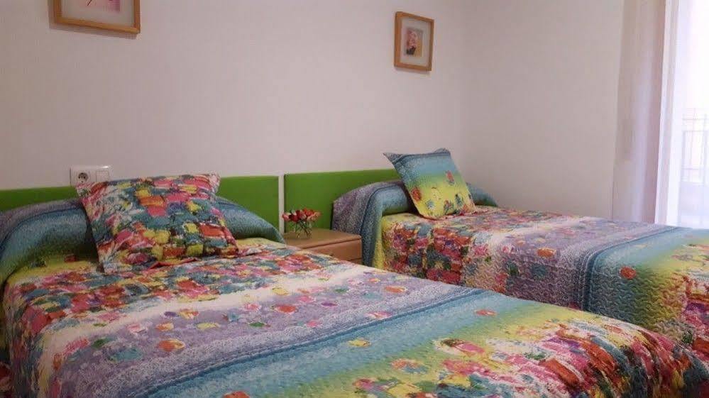 Apartamentos Alcaniz, Blanca Esterno foto