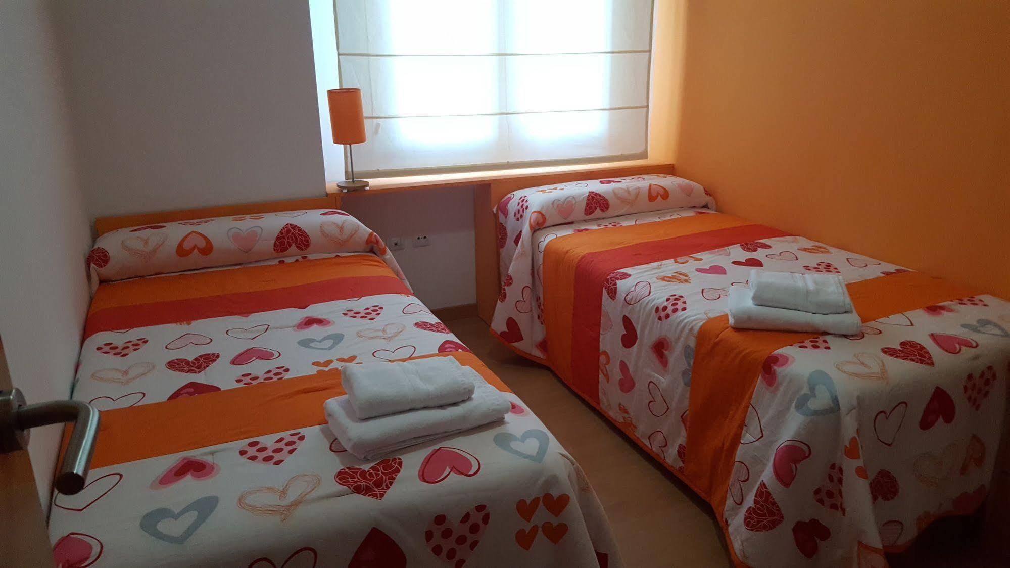 Apartamentos Alcaniz, Blanca Esterno foto